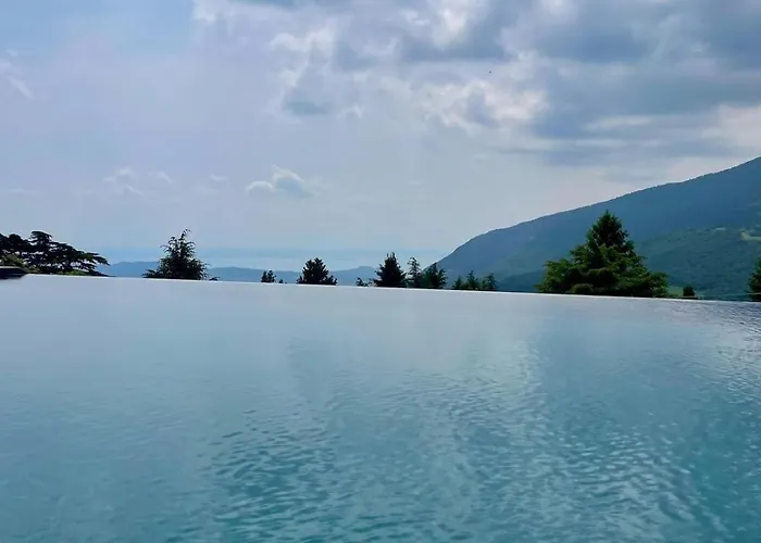 Belvedere Hotel 3*