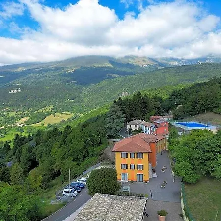 Belvedere Hotel 3*