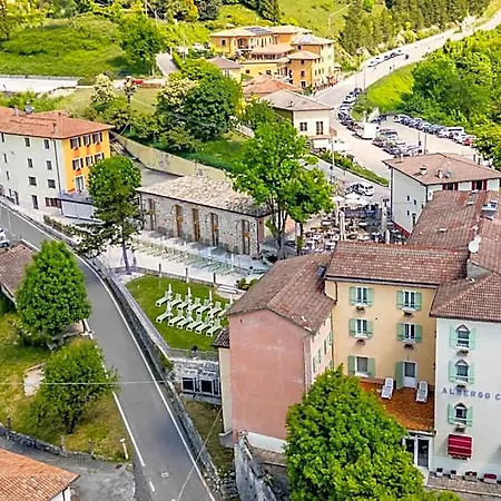 Belvedere 3* Spiazzi Di Caprino